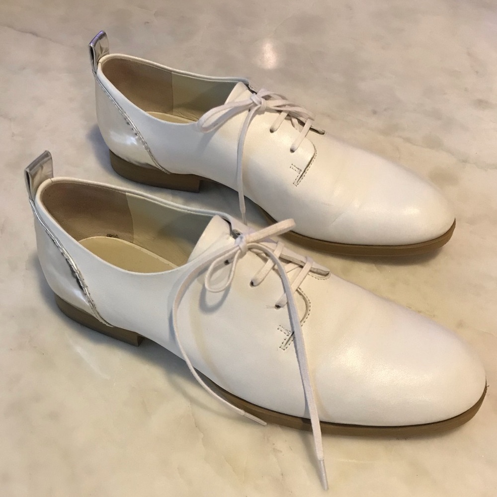 EUC Jil Sander Navy Lace Up Shoe White & Silver Metallic - Picture 2 of 8